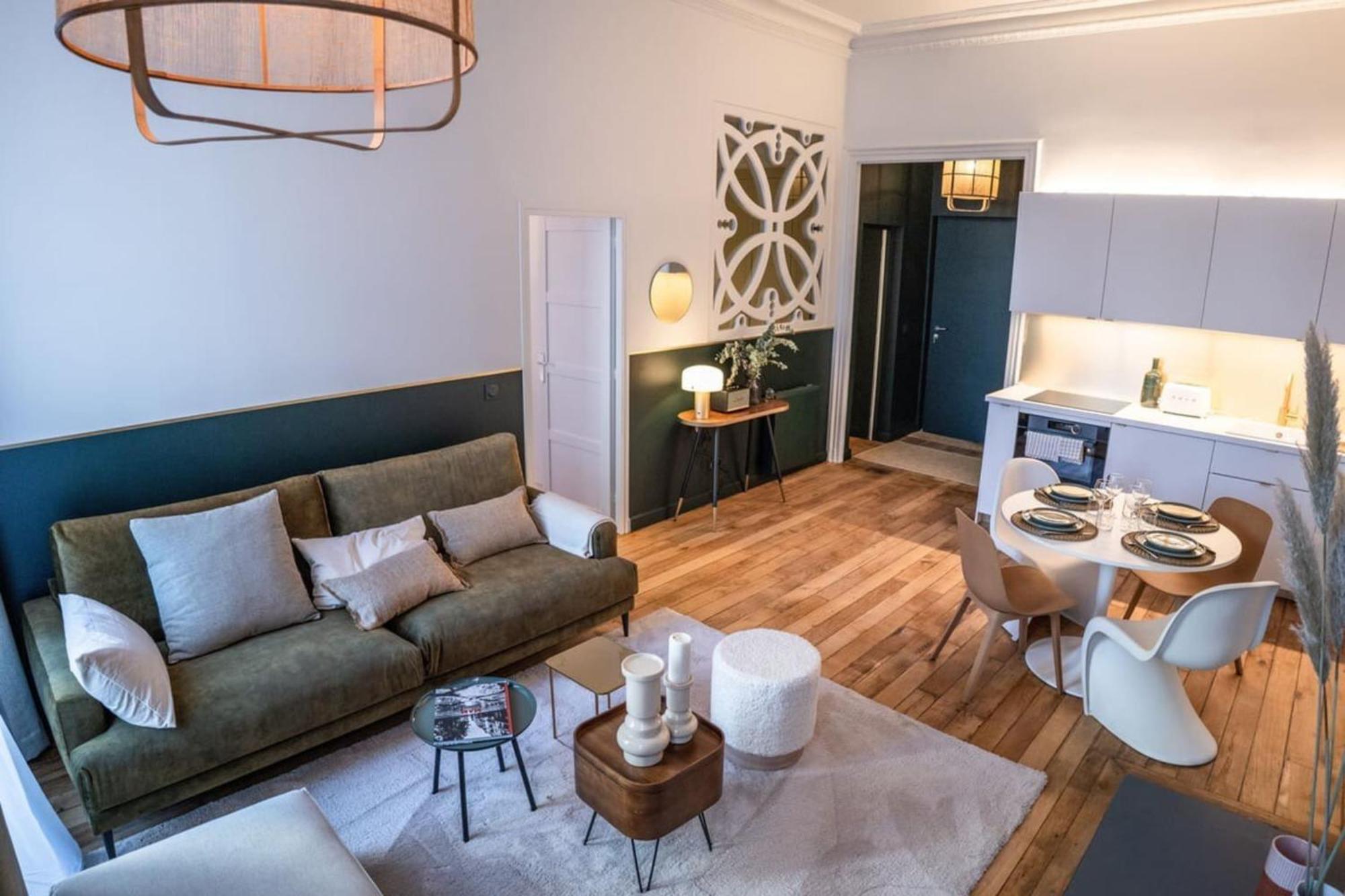 Beige Hospitalite - Coco - Hypercentre-2Chambres-Parking-Zen Saint-Etienne  Bagian luar foto